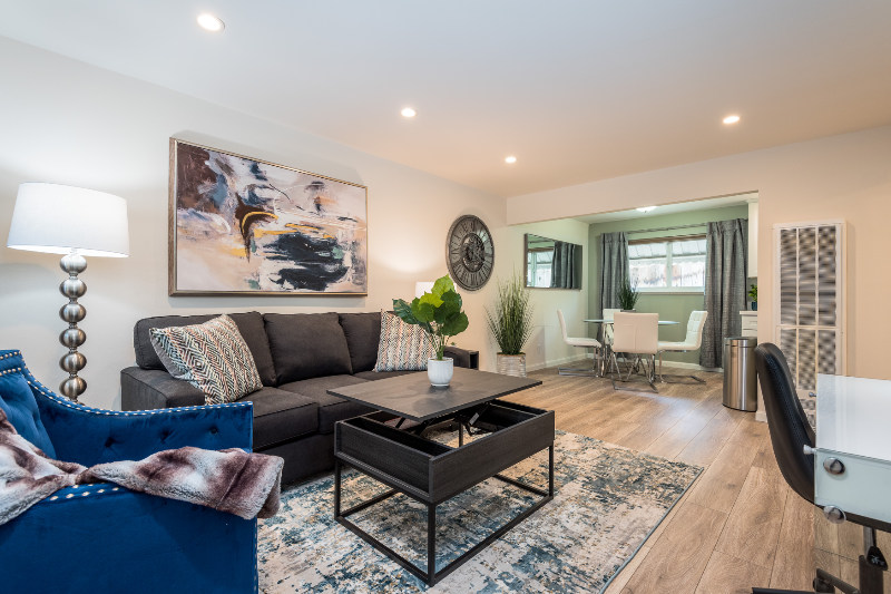 Redwood City Apartment: 225 Vera Ave. #3