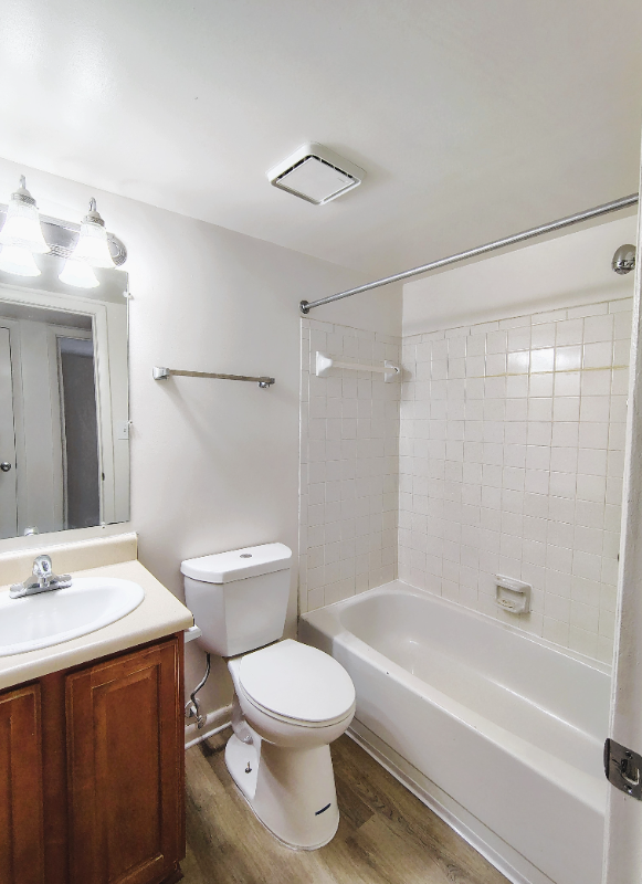 Lynchburg Apartment: 600 Reusens Road