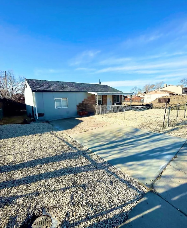 Pueblo House: 2828 E 15th St