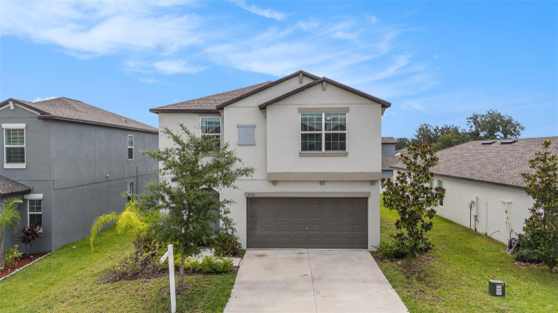 Zephyrhills House: 6300 BEVERLY HILLS DR