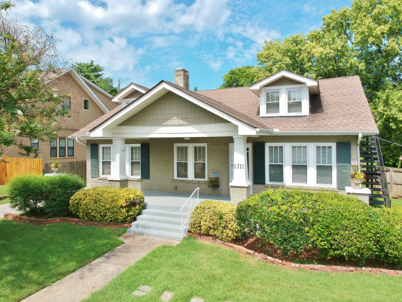 Nashville House: 1711 A Villa Place