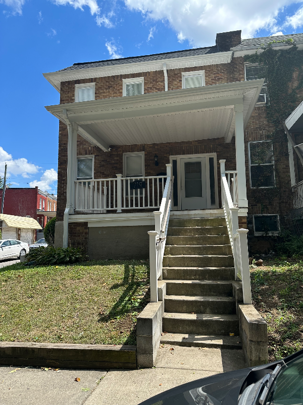 Baltimore Townhome: 719 N Rosedale