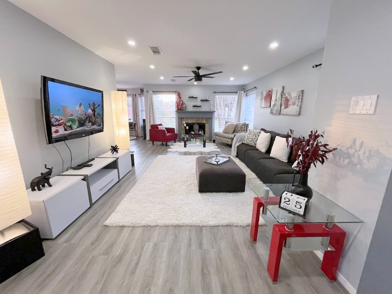 Sugar Land House: 4315 Trailwood Dr