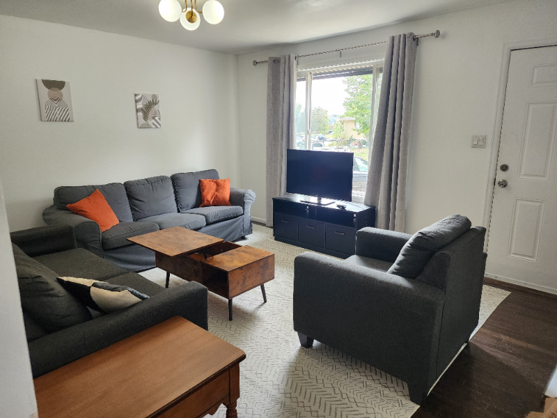 Denver House: 7618 Umatilla St