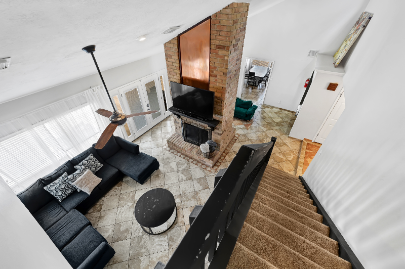 Katy House: 503 Ellingham Drive