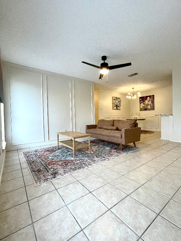 Weatherford Multiplex: 916 Terry Trail