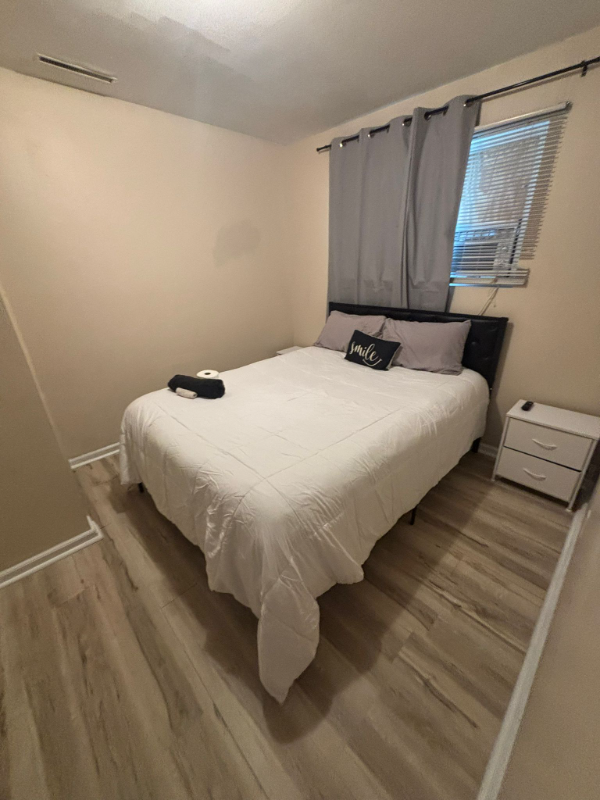 Pontiac House: 240 W Ann Arbor Ave