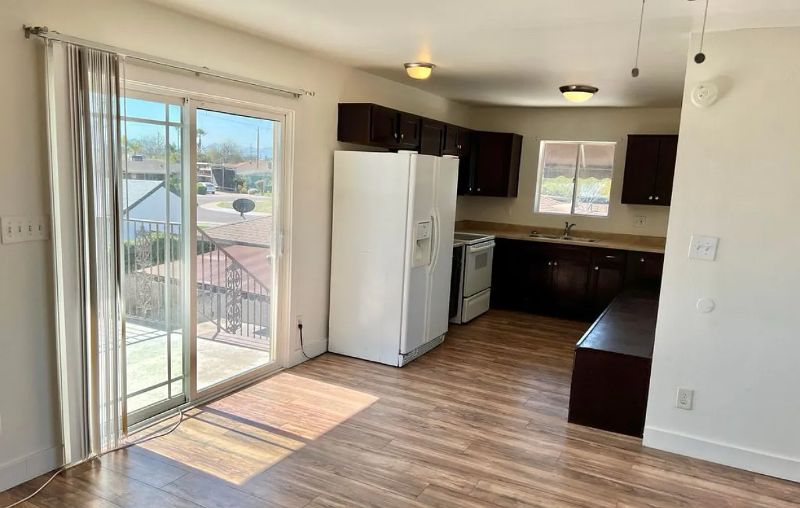 Phoenix House: 4213 N Westview Dr