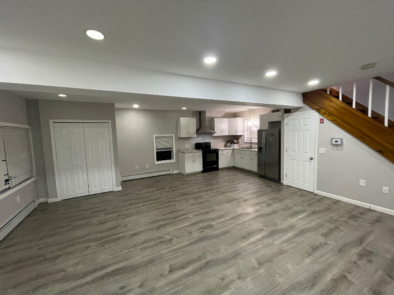 Westbrook House: 39 West Pleasant Street