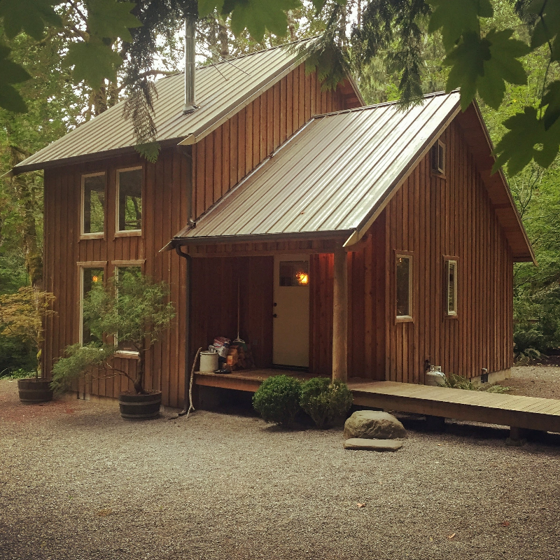 QUILCENE House: 423 LORDS LAKE LOOP RD