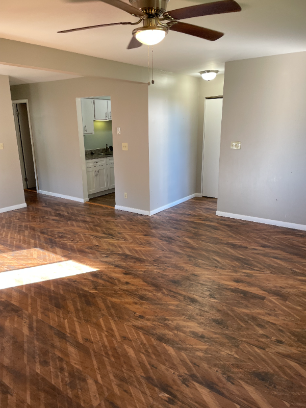 Shreve Apartment: 616 S Main St