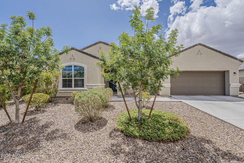 Maricopa House: 44587 W Palo Amarillo Rd