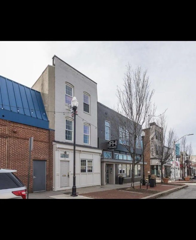 Baltimore Townhome: 43 E Cross Street