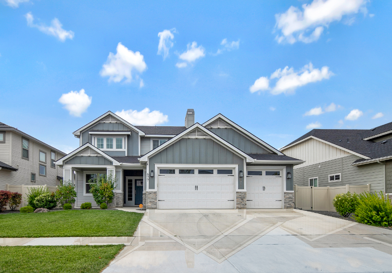 Kuna House: 677 E Andes Drive