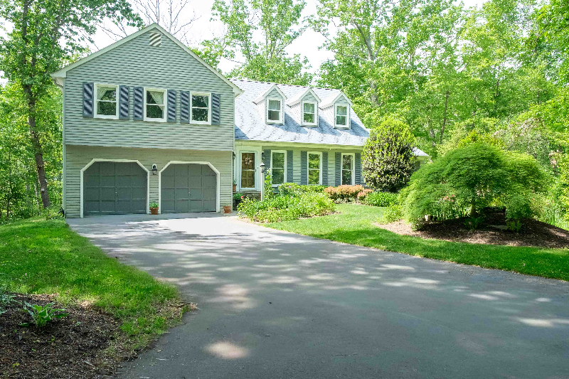 Arnold House: 26 Old Sturbridge Rd