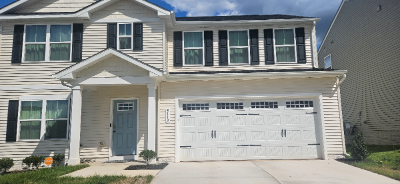 Culpeper House: 3113 Clover lane