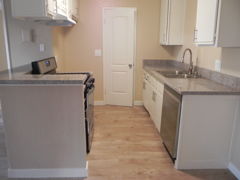 Garden Grove Apartment: 8602 Chapman Ave