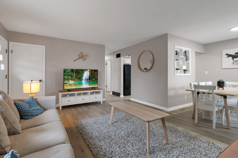 Columbus House: 1833 Berkeley Rd