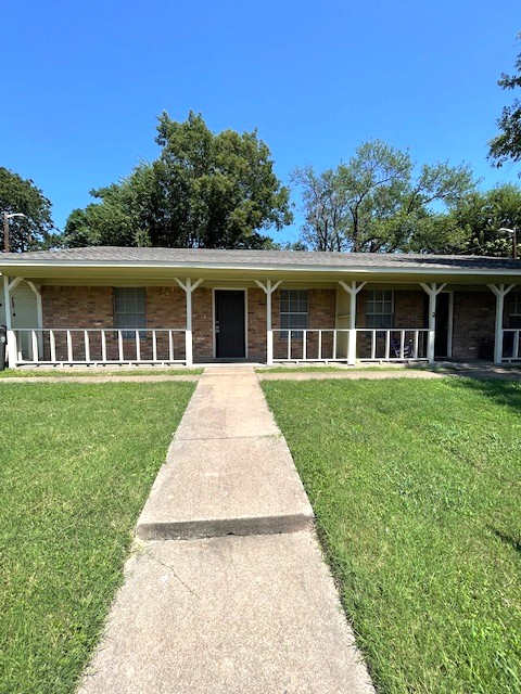 Waco House: 2632 Colonial Ave.