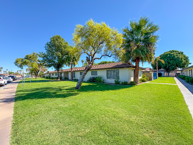 Tempe Apartment: 5105 S La Rosa