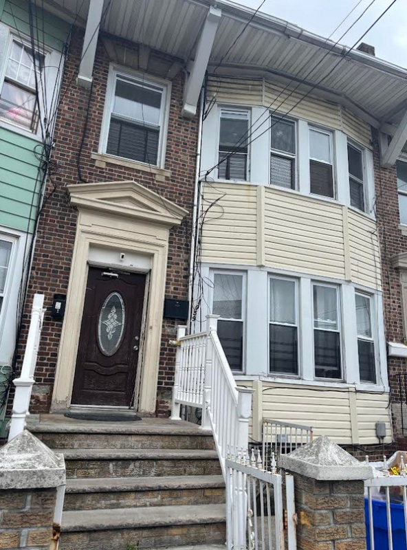 FAR ROCKAWAY Multiplex: 10-59 McBRIDE ST