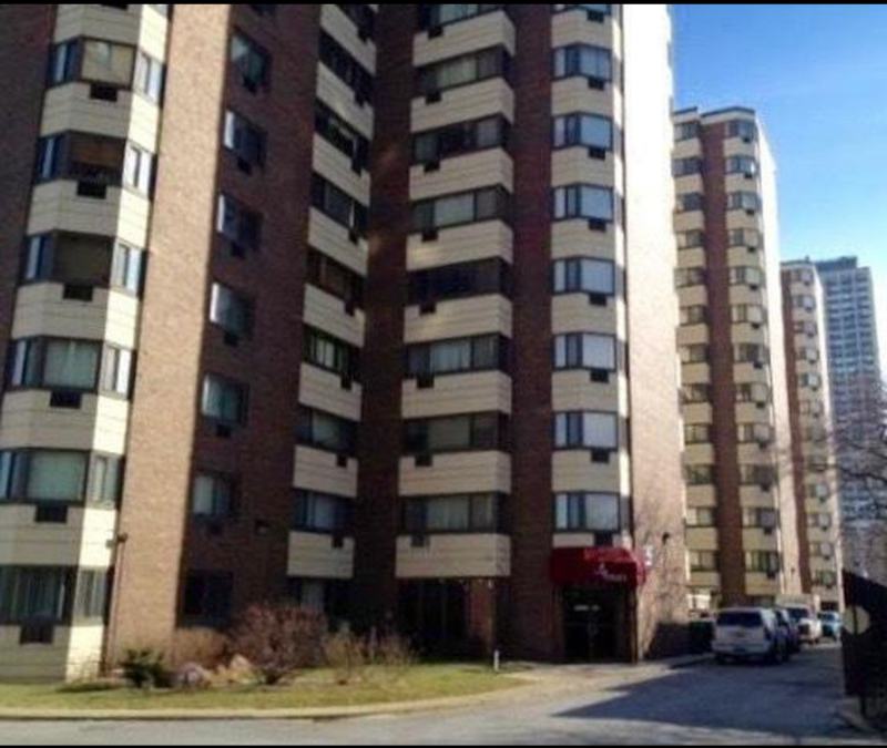 Chicago Apartment: 7337 S. South Shore Dr