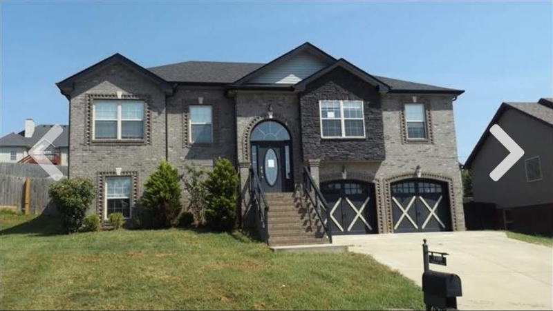 Clarksville House: 1109 Stillwood Dr