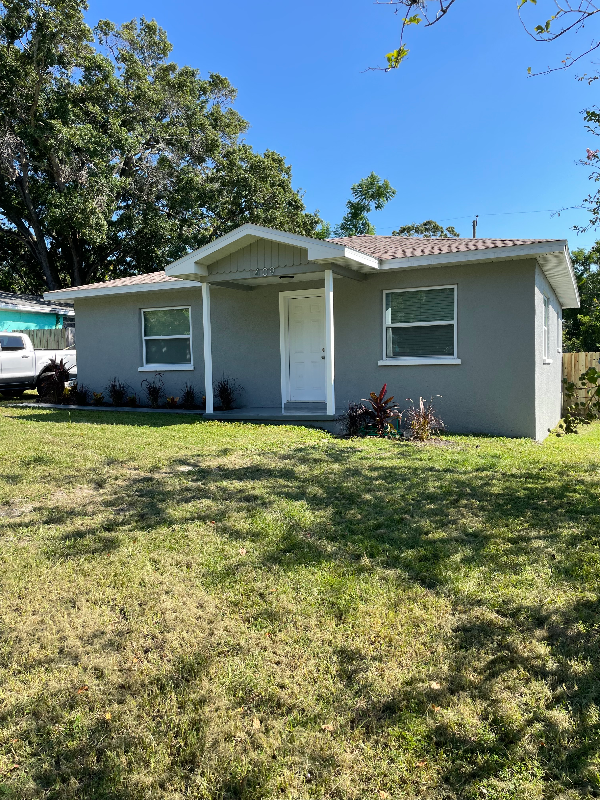 Clearwater House: 1409 Franklin St.