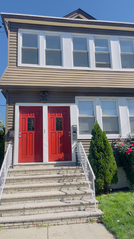 Elizabeth Multiplex: 523 Jackson Ave