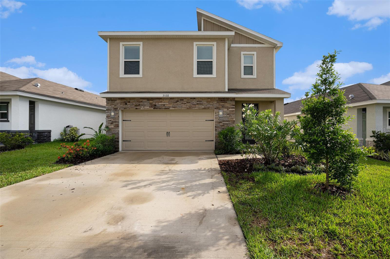 Plant City House: 3528 MAPLE GROVE WAY
