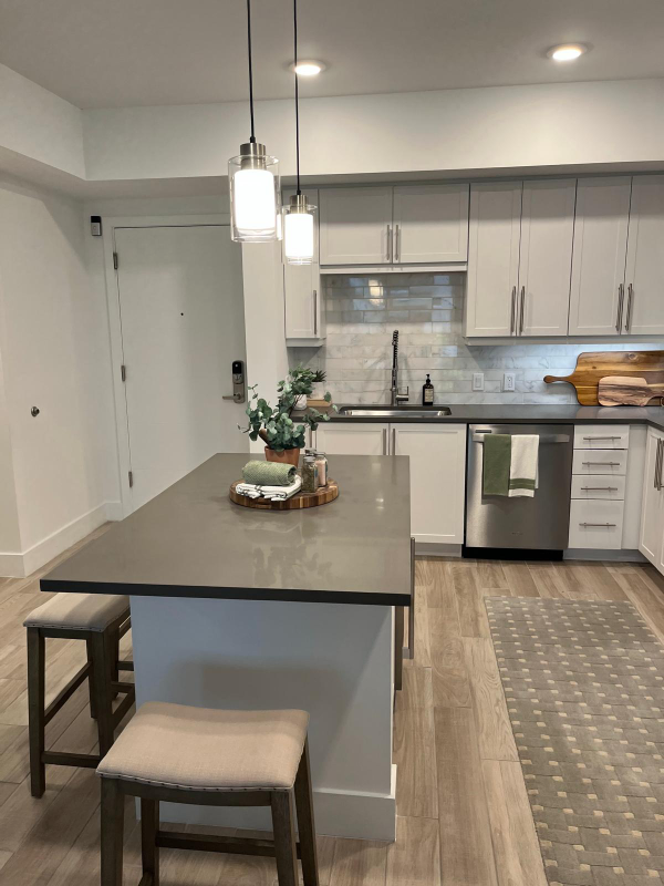 Doral Condo: 8805 nw 41st