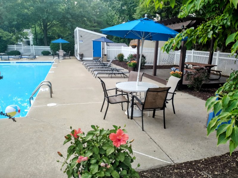 Lynchburg Apartment: 600 Reusens Road