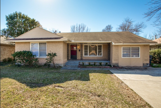 Dallas House: 2714 Oates Dr