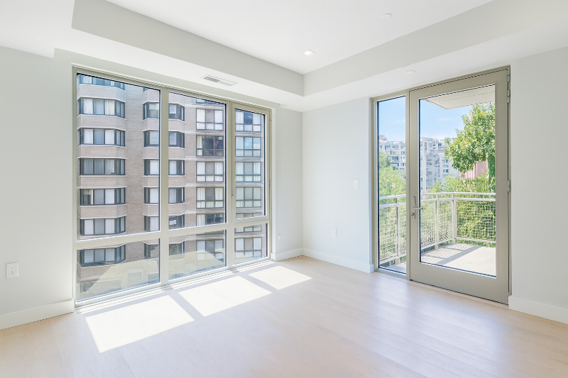 Washington Apartment: 1224 M St NW