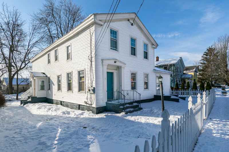 Baldwinsville Multiplex: 11 Charlotte St