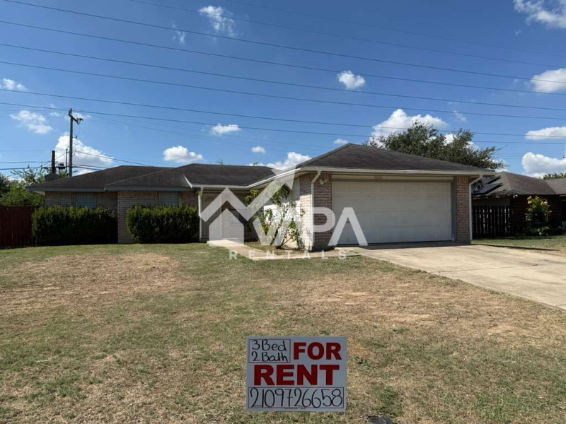 San Antonio House: 5526 Green Grove