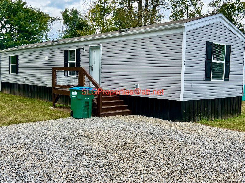 Hendersonville House: 56 Health Nut Lane