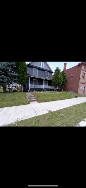 Toledo Multiplex: 1820 Broadway st