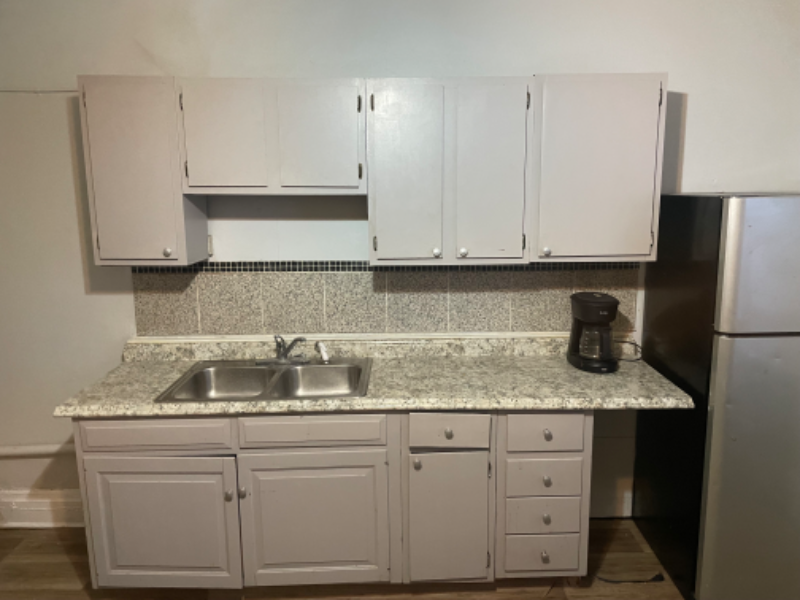 Columbus Apartment: 2904 E. Sixth Avenue