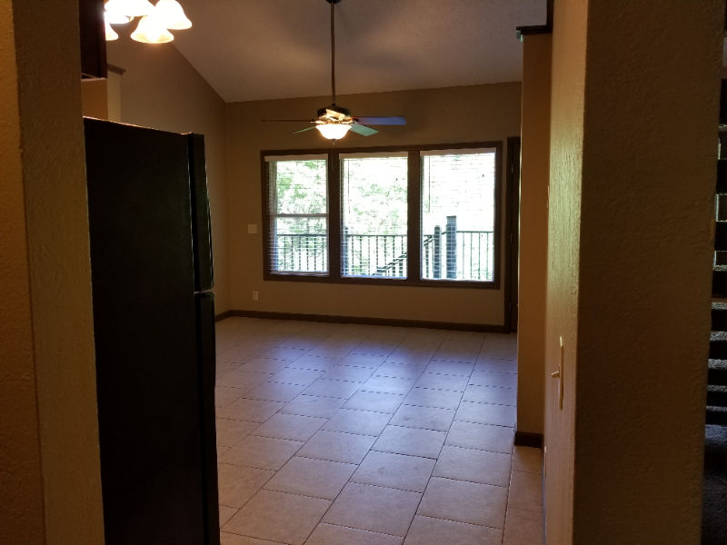 Council Bluffs Apartment: 1920 Parkwild Drive