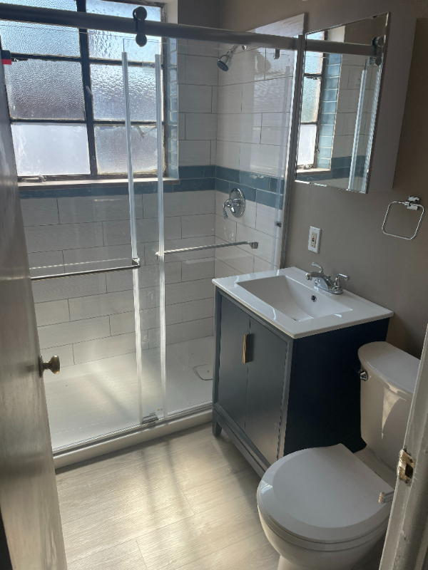 Cleveland Apartment: 4233 RIDGE ROAD