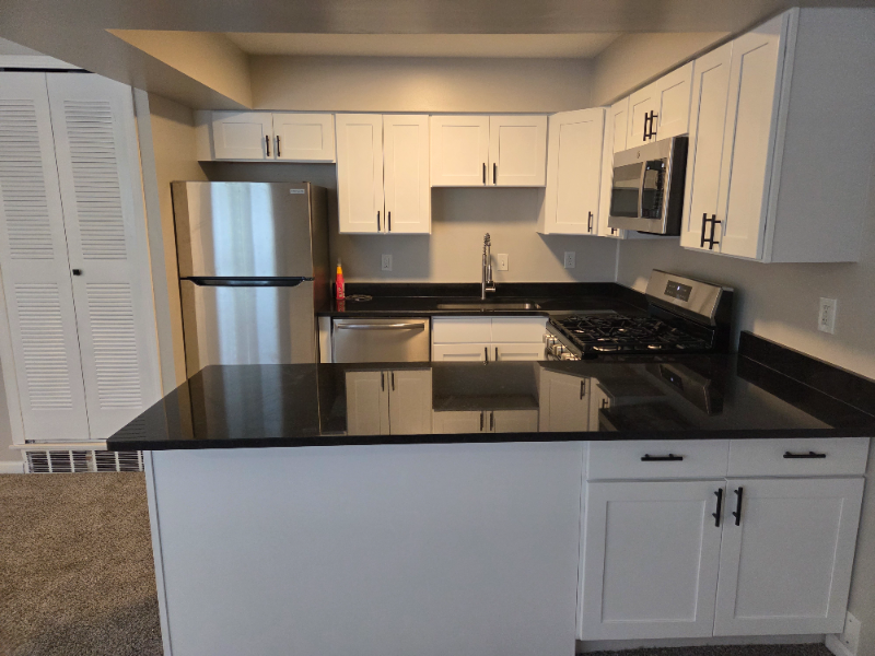 Harrison Township Apartment: 34711 Jefferson Avenue