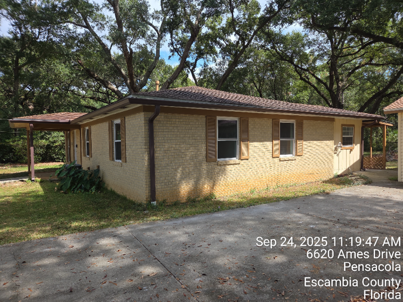Pensacola House: 6590 dewrell sq