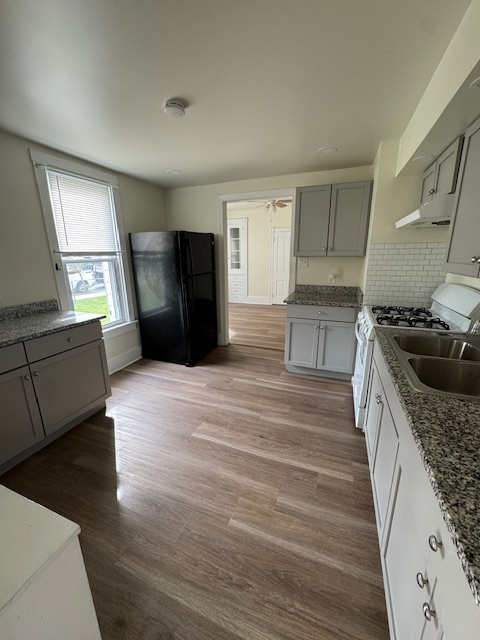 Millville Townhome: 528 Mulberry Street