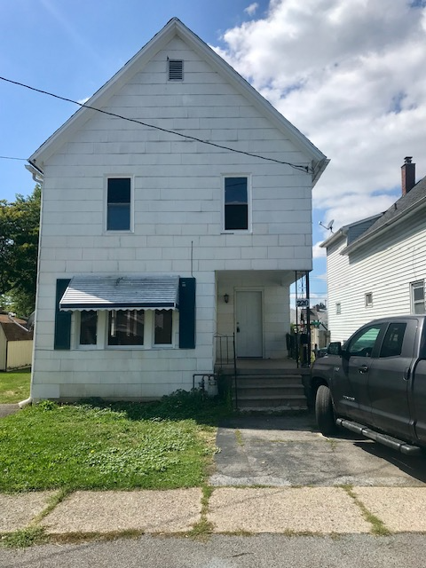 Cheektowaga House: 220 Wagner Street