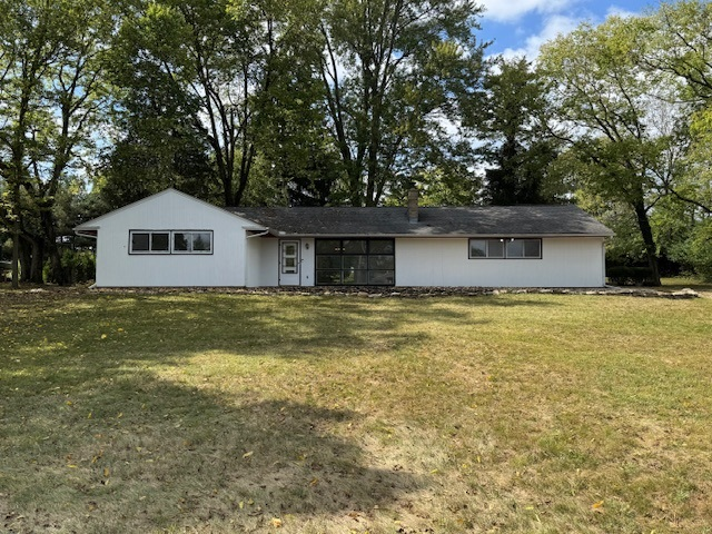 Dublin House: 5895 Dublin Rd.