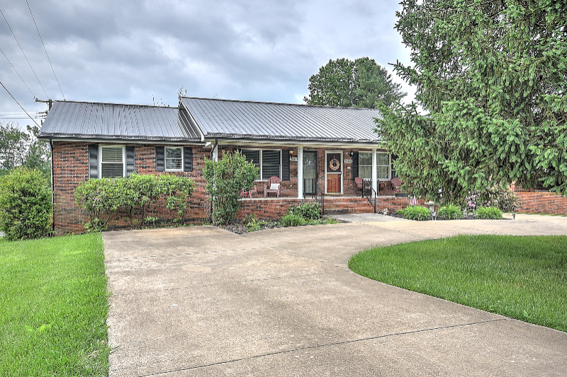 Mount Caramel Multiplex: 5524 Carters Valley Rd