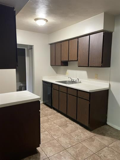 BATTLE CREEK Apartment: 1317 W MICHIGAN AVE