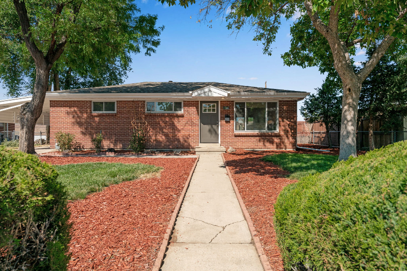 Aurora House: 2507 Zion St