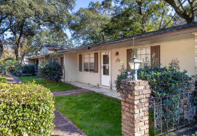 Pensacola Apartment: 538 Royce Street